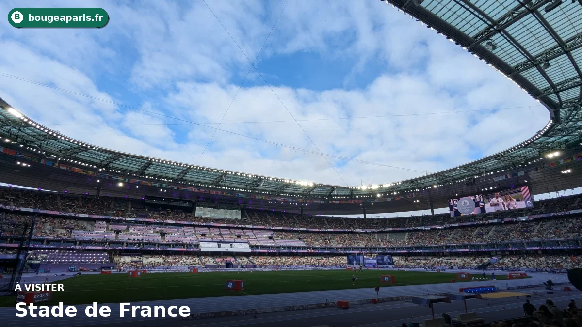 Stade de France à Paris, station Saint-Denis Pleyel