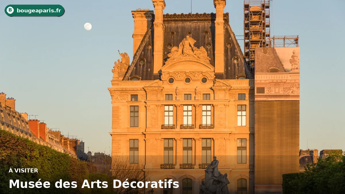 Musée des Arts Décoratifs à Paris, station Tuileries